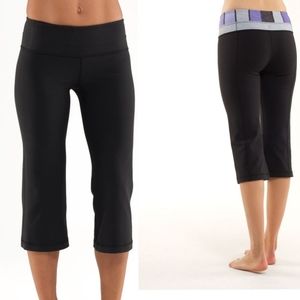 LULULEMON Reversible Cropped Pant Size 6